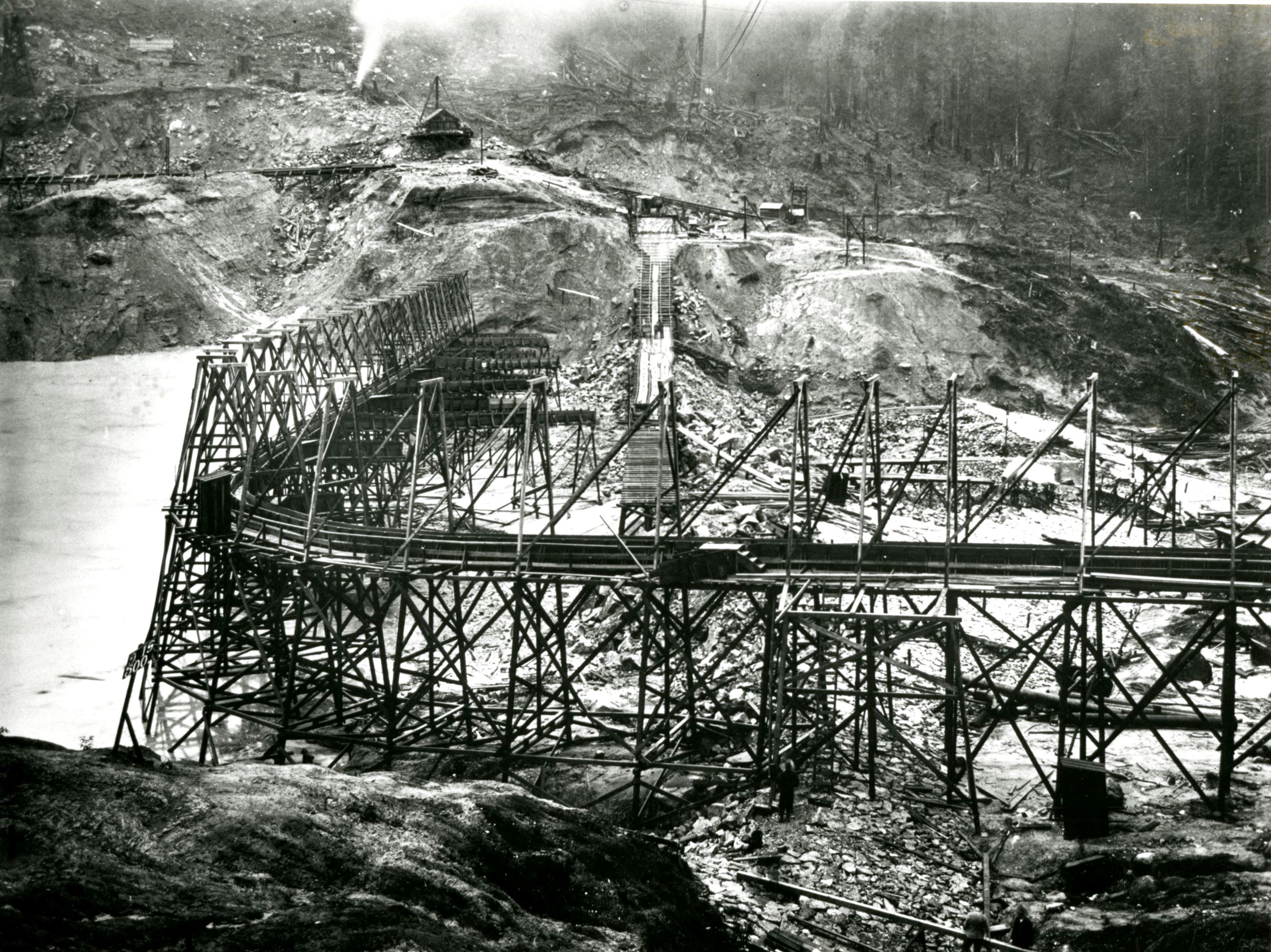 Construction of the Coquitlam Dam (City of Coquitlam Archives, C6.1075)