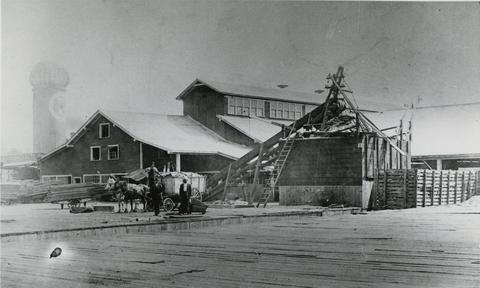 Sikh and Caucasian Workers, C4-S1-SS3-F02-MH.2011.3.187